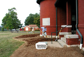 Setting peat moss into the soil